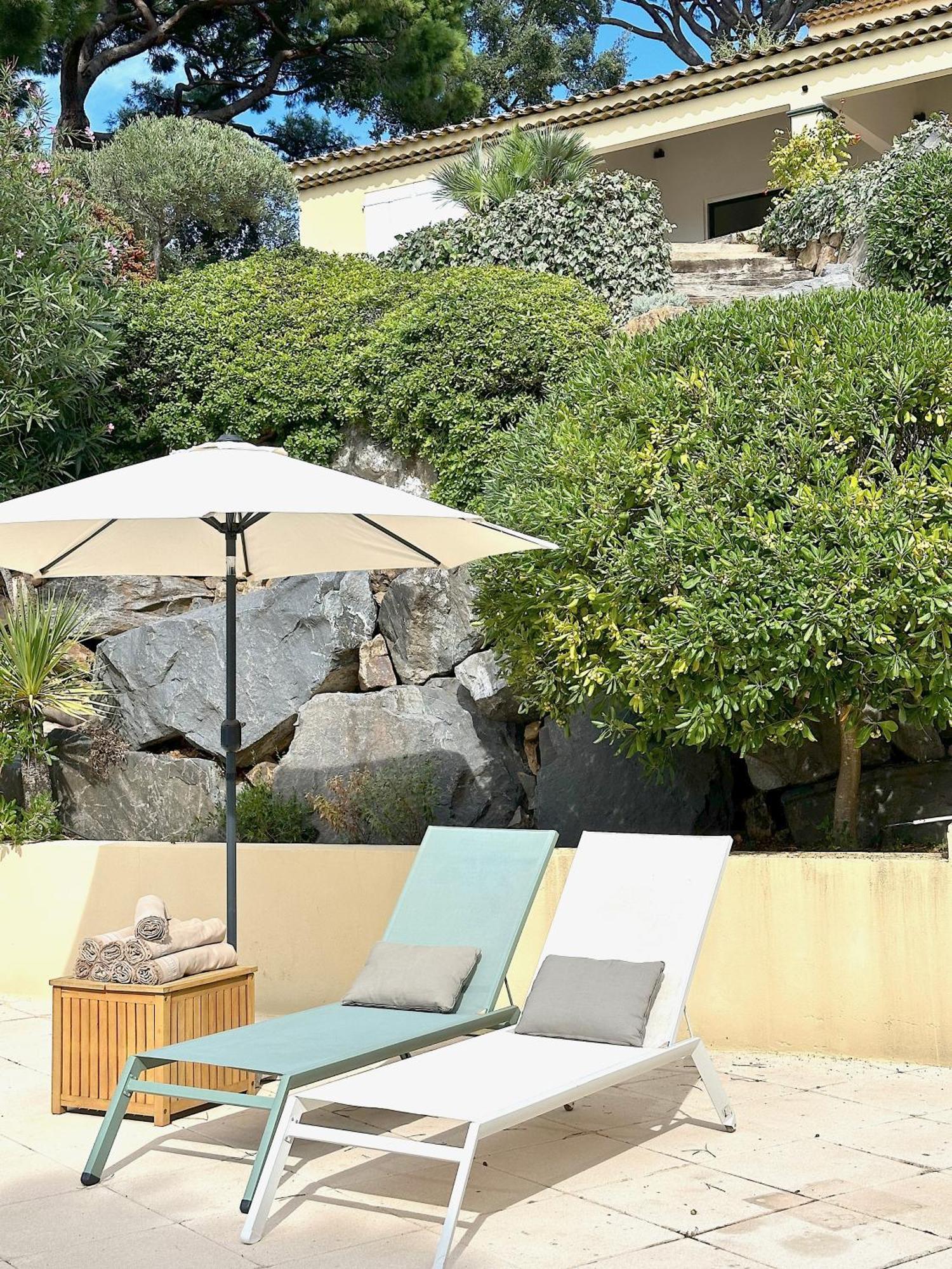 Villa Boca A Gigaro - Avec Vue Et Piscine Chauffee لا كروا فالميه المظهر الخارجي الصورة